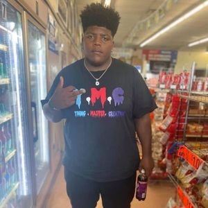 Meet your Posher, Deanthony